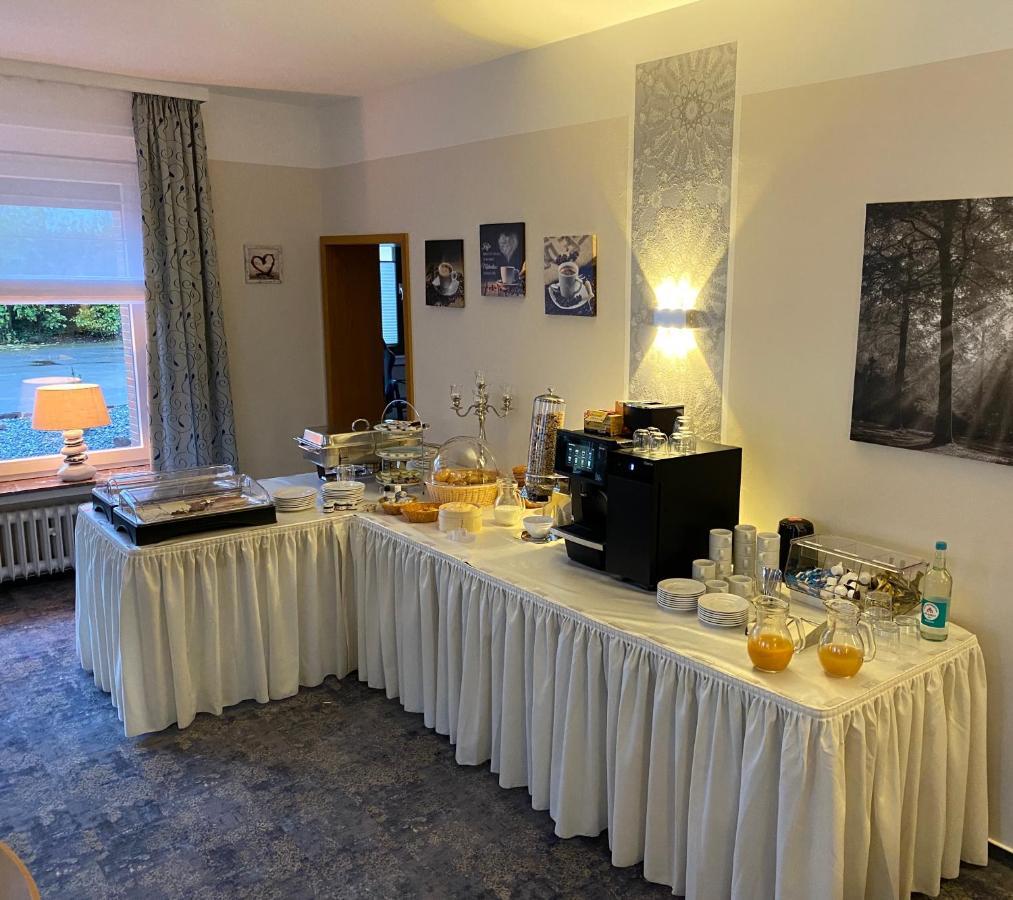 הורן-באד מאינברג Gaestehaus Am Kurpark Hotel Garni מראה חיצוני תמונה